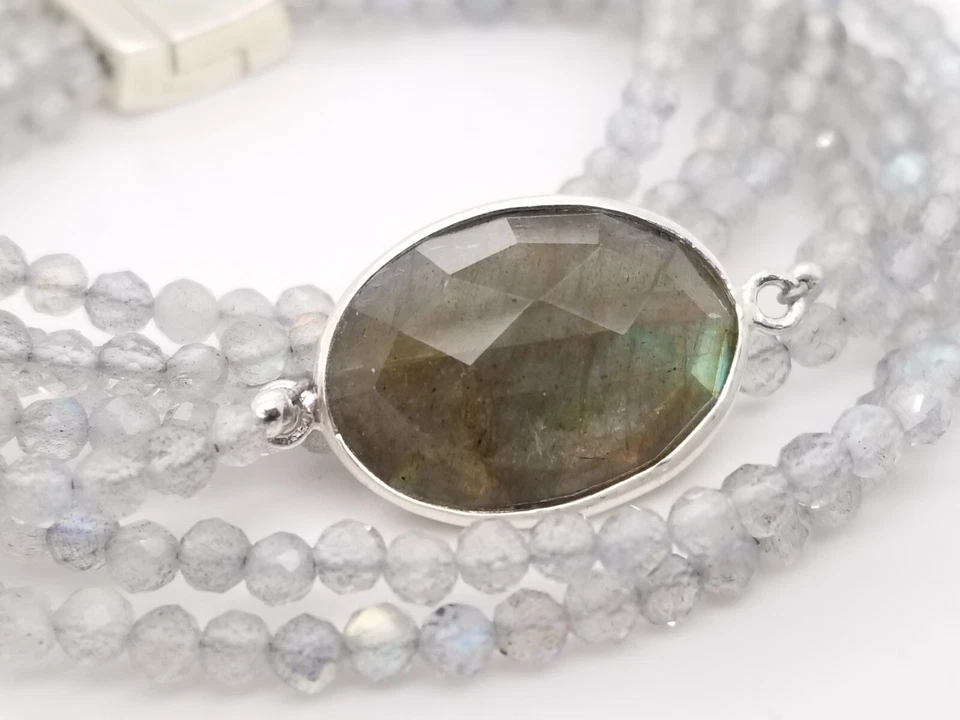 Brazalete magnético de LABRADORITA en capas de 7 hebras de plata de ley con piedras preciosas Jay King Foto 2 de 4