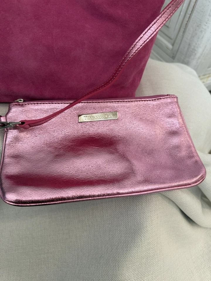 Bolso de Mano Tiffany & Co. de Gamuza Fucsia Reversible con Clip Monedero Foto 4 de 4