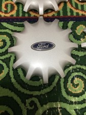 1995-1997 Ford Crown Victoria Center Cap Pn F5ac-1a096-ab 1piece Good Condition