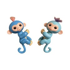 2 Fingerlings - Interactive Baby Monkey- by WowWee
