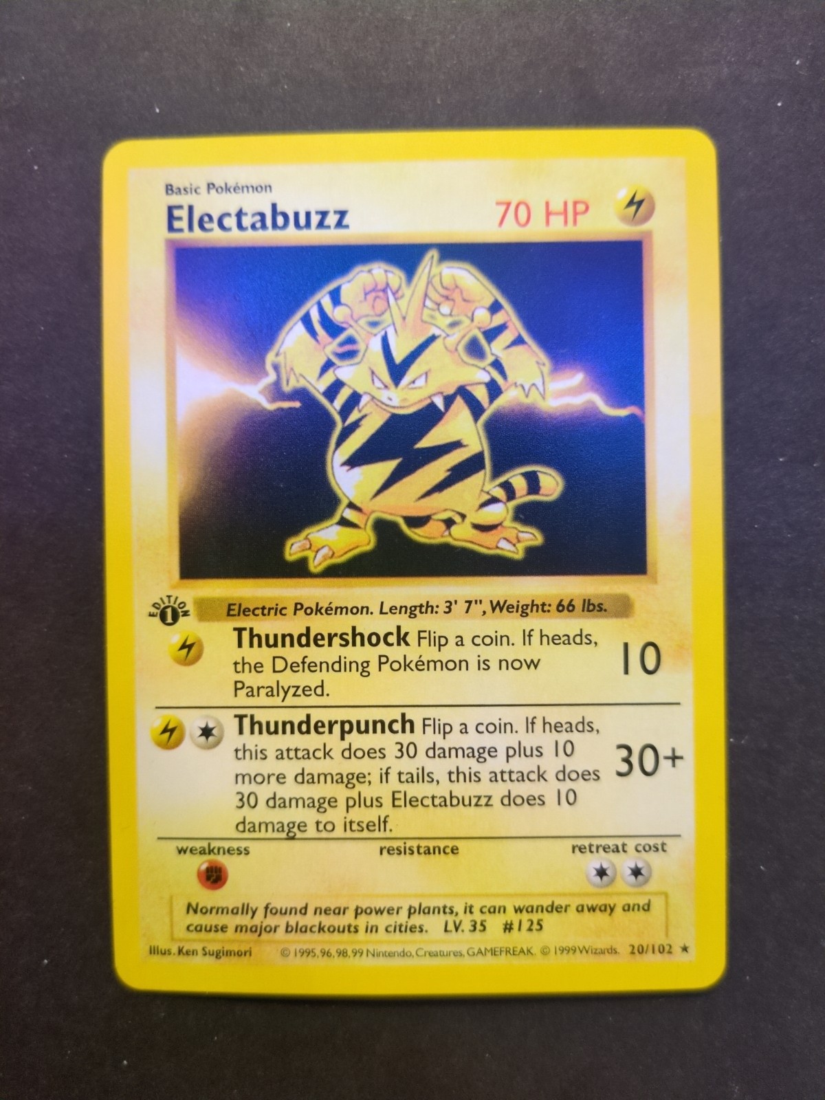 Electabuzz 1st Edition Shadowless Pokémon Card 20/102