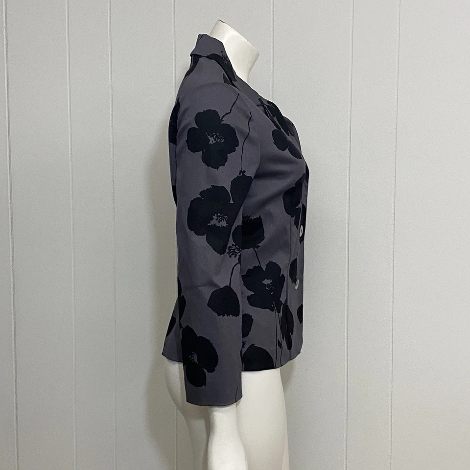 Jaqueta Trina Turk Feminina 8 Cinza Floral Botão Elástico Manga 3/4 Blazer Carreira - Imagem 4 de 4