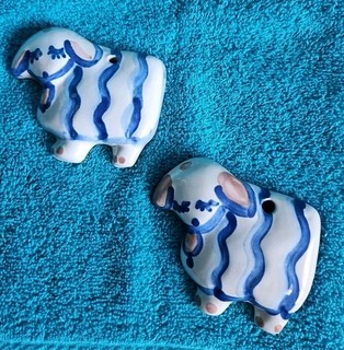 Vtg 2 MA Hadley Pottery Lamb Sheep Ornament Wall Hanging Blue White 4x3”