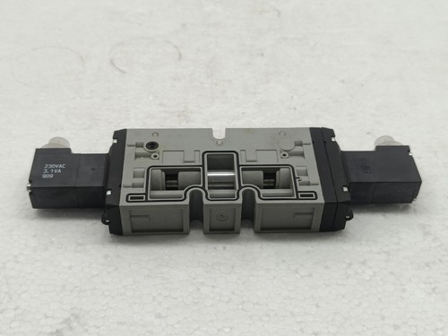 Rexroth 0820058763 Pneumatic Directional Valve - Picture 9 of 11