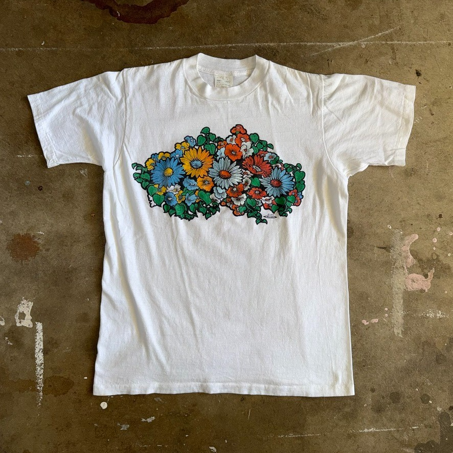 VINTAGE 70s HAWAII / CALIFORNIA BEACH STYLE FLOWERS T-SHIRT MEN SZ