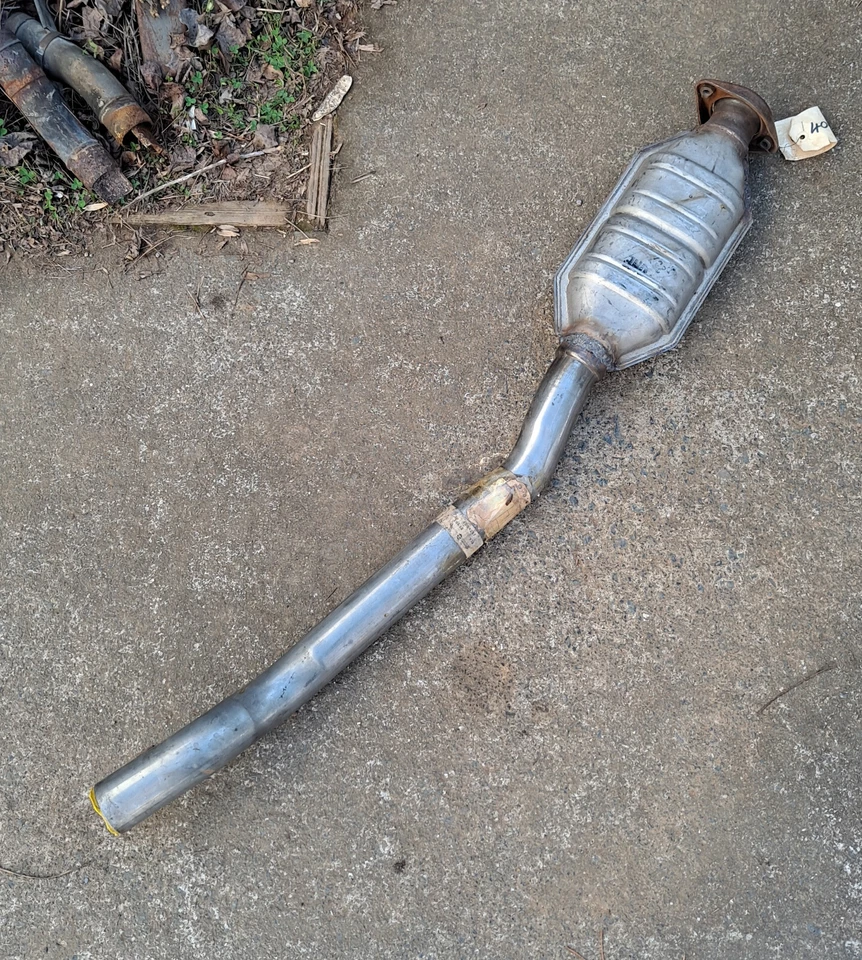 1976 Plymouth Scamp Dodge Dart Swinger 318 V8 NOS Mopar CATALYTIC CONVERTER - Image 2 of 3