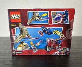 LEGO Marvel 6865 Captain America's Avenging Cycle Factory Sealed, Retired, Rare