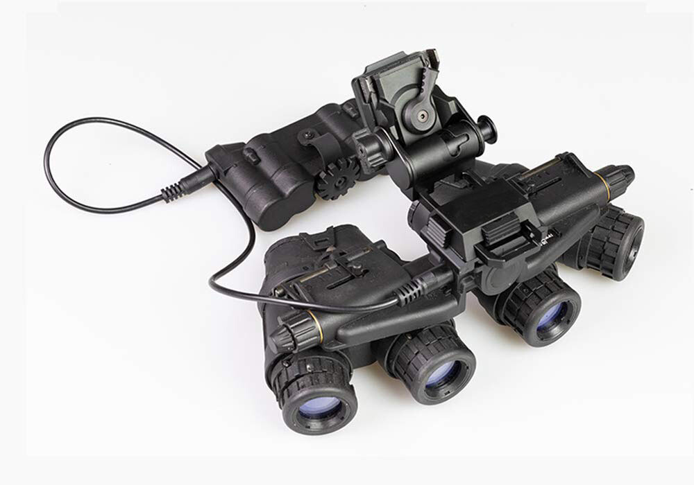Tactical Dummy GPNVG 18 NVG Model + L4G24 Helmet NVG Mount Plastic