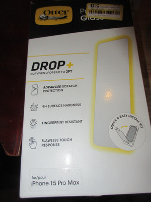 Otterbox Premium Glass Screen Protector iPhone 15 Pro Max
