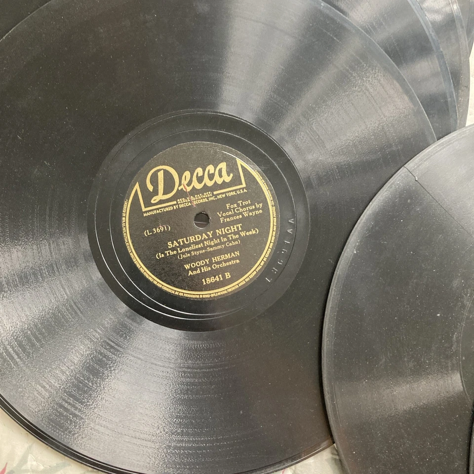 78 RPM Record Columbia, Decca, Victor, Etc. Dance Band Lot Of 30 Rare Unverified - Image 4 of 4