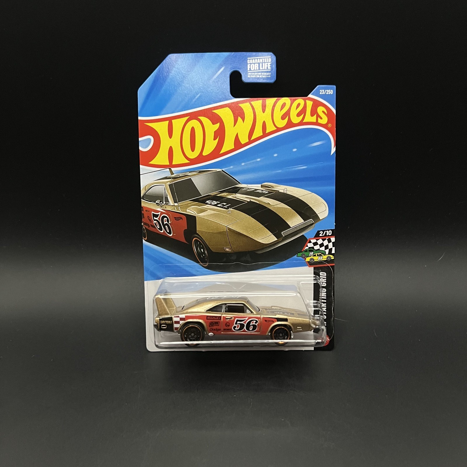 Hot Wheels MAINLINE | 69 DODGE CHARGER DAYTONA