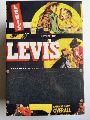BE@RBRICK LEVI'S BANNER 100％ & 400％ Levi's® X Be@rbrick 100% & 400% - Multi-color | Levi's® US