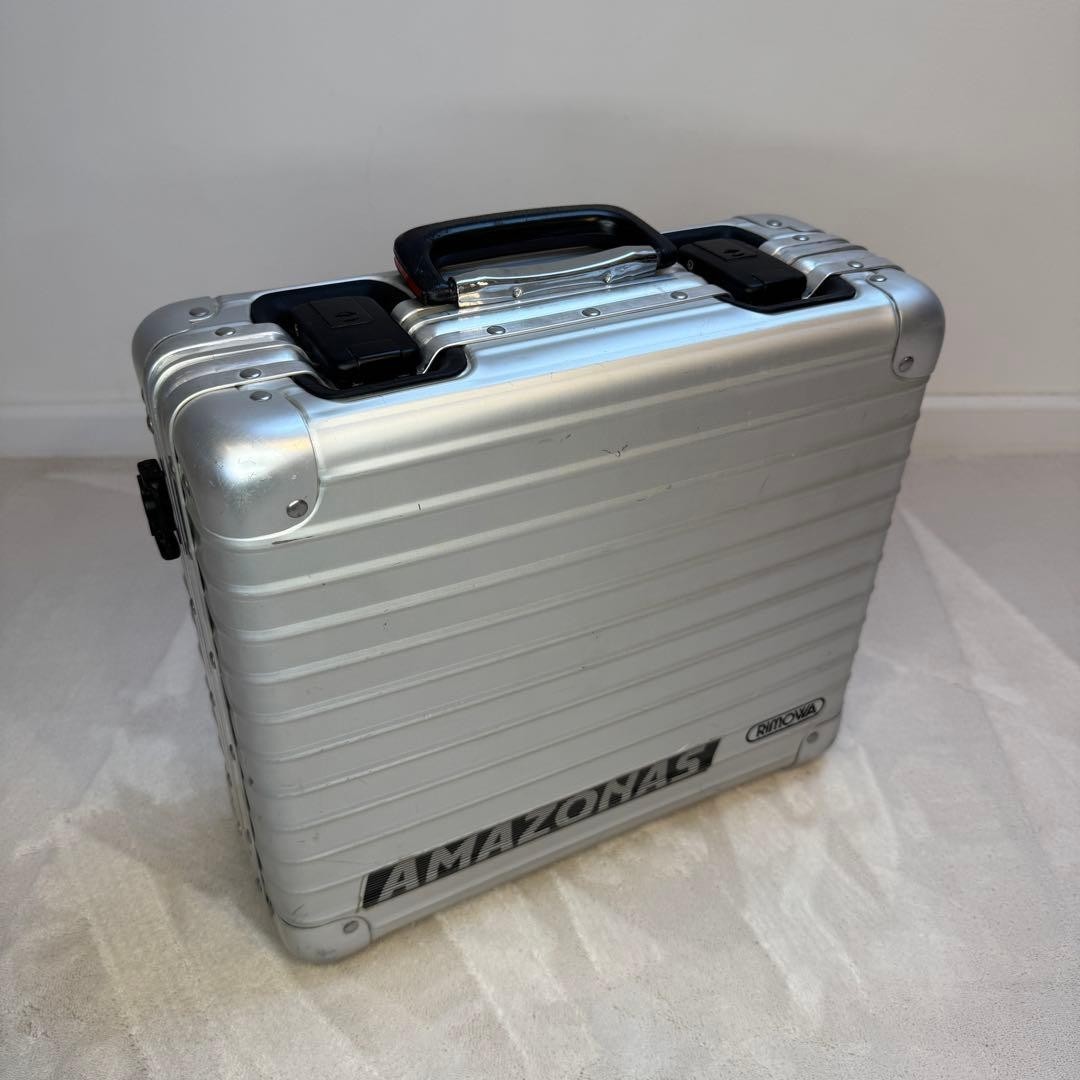 Rimowa AMAZONAS Camera Case 13L Silver | eBay