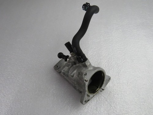 VW Golf 7 5G Stutzen für Reglerklappe Drosseklappe A44210 04l128537b 04l131850a
