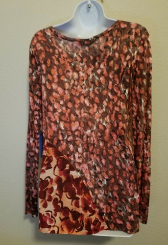 Simply Vera Vera Wang blouse for womens. Size XS. Multicolor . 100% Rayon. - Picture 2 of 3