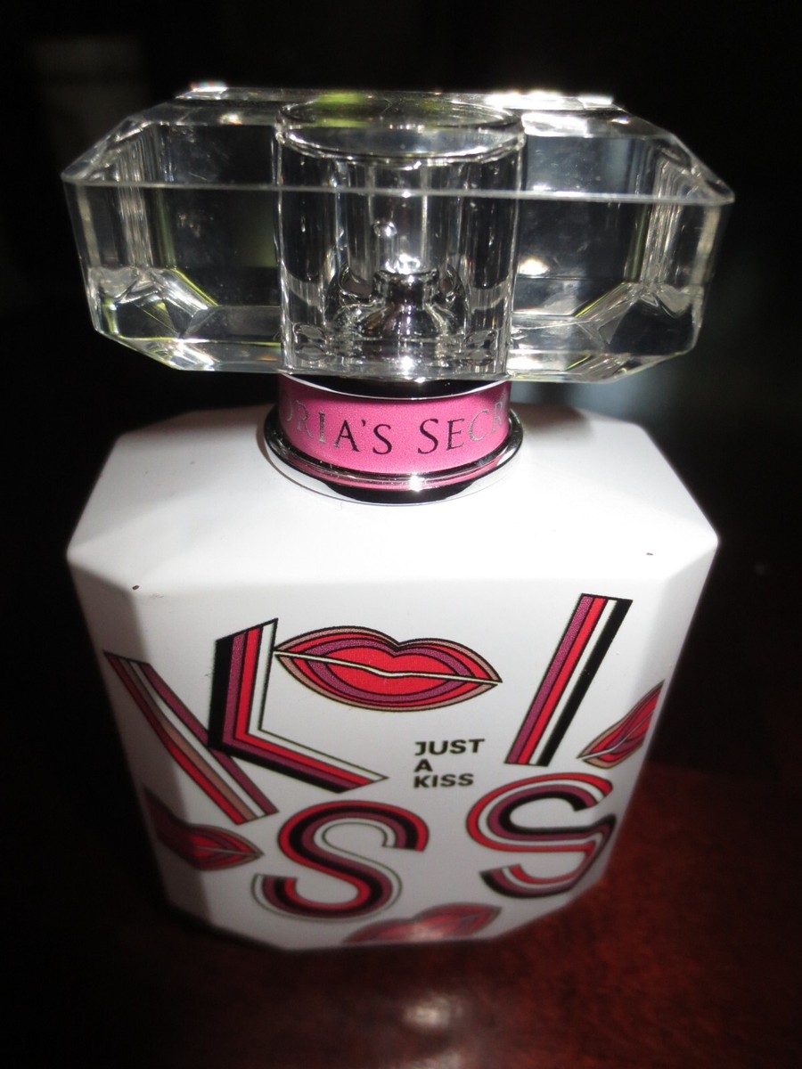 VICTORIA'S SECRET JUST A KISS EAU DE PARFUM 1.7 FL OZ NEW With Out