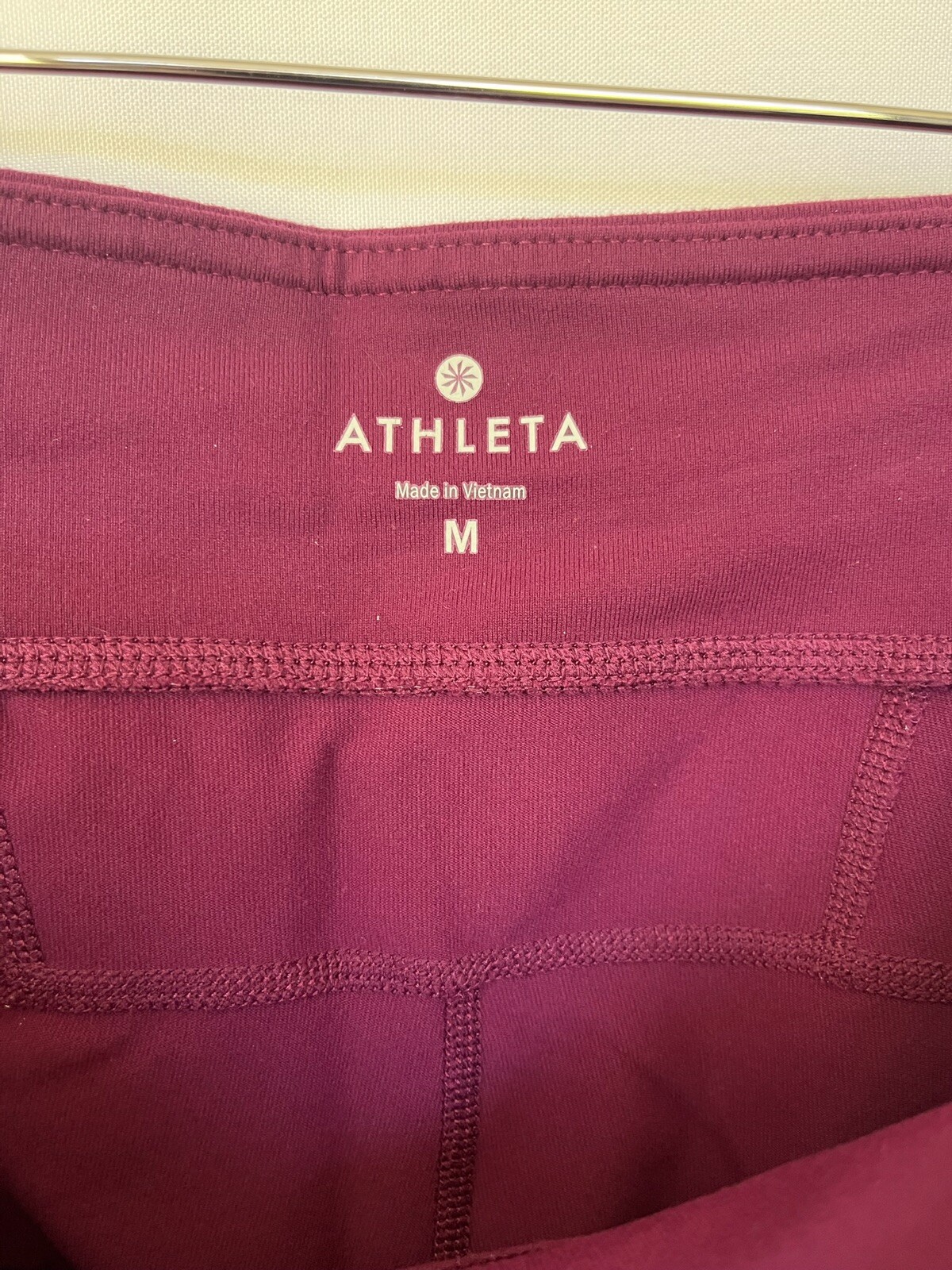 Athleta Kick Booty Flare Yoga Pants Raspberry Purple… Gem