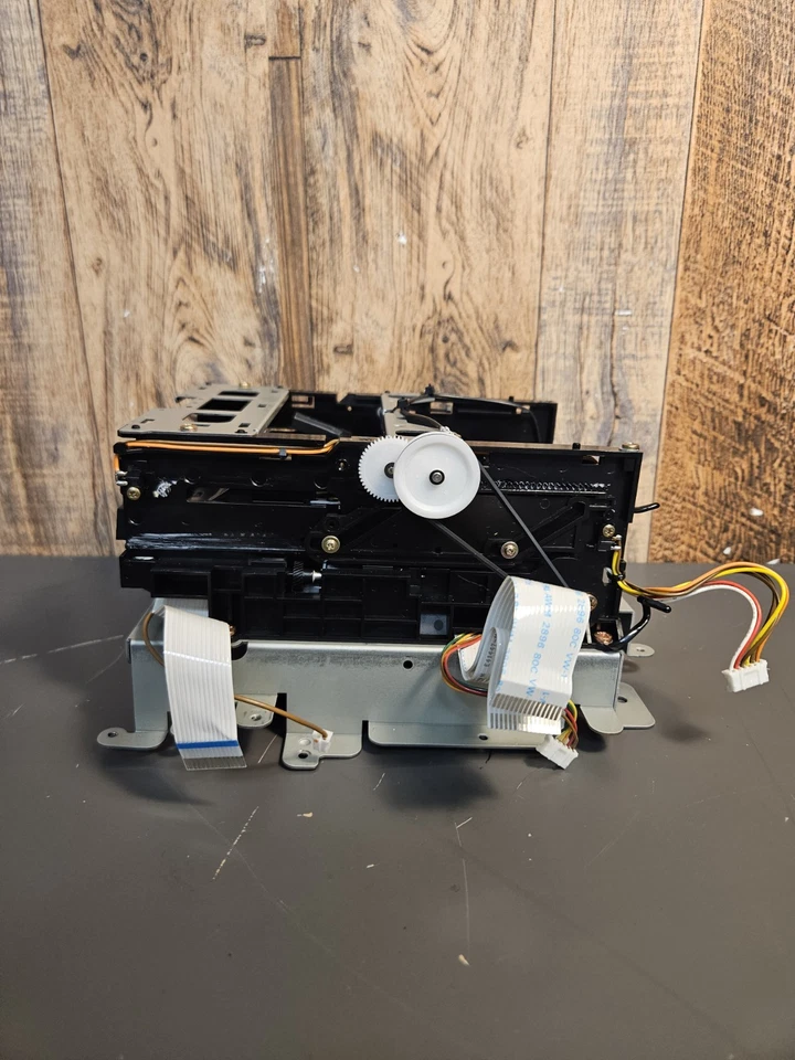 *Parting Out* Fostex D-5 DAT Recorder | Rack Mount Handles & Spacers - Image 4 of 4