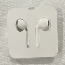 Apple EarPods Wired In-Ear Earbuds w/ Lightning Connector, Built-In Mic White