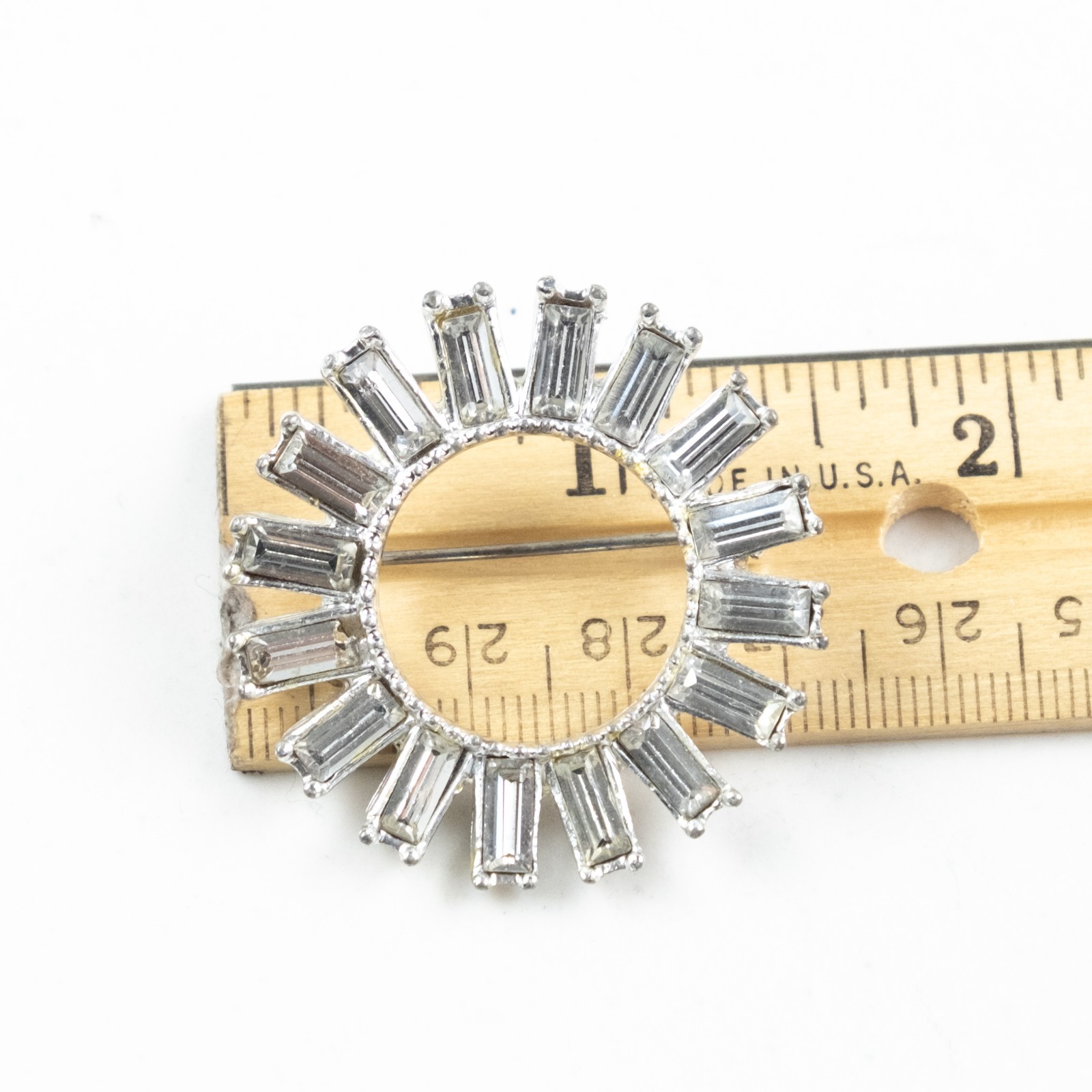 VTG Clear rhinestone rectangle shape set radially… - image 2