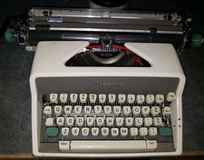 60s Olympia Werke SM7 DeLuxe Typewriter with Cover & Accessory Case - Germany thumbnail