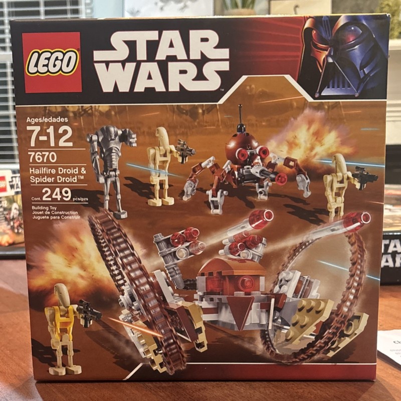 LEGO Star Wars Hailfire Droid & Spider Droid 7670 Complete Set 249 Pieces