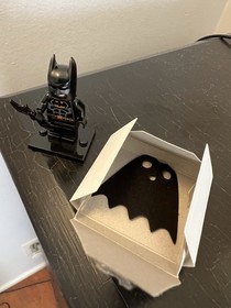 LEGO BATMAN Minifigure 2006 Bat002 Black Suit Black Mask W/Cape 7783 BATMAN