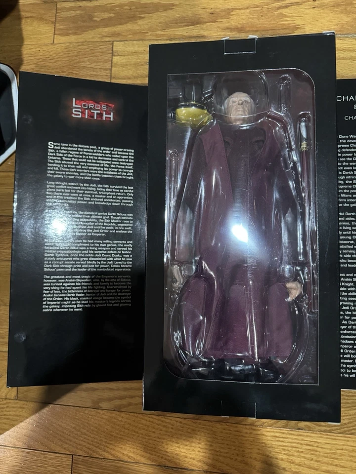 Sideshow Collectibles Star Wars Canciller Palpatine/Darth Sidious escala 1/6 Foto 3 de 4