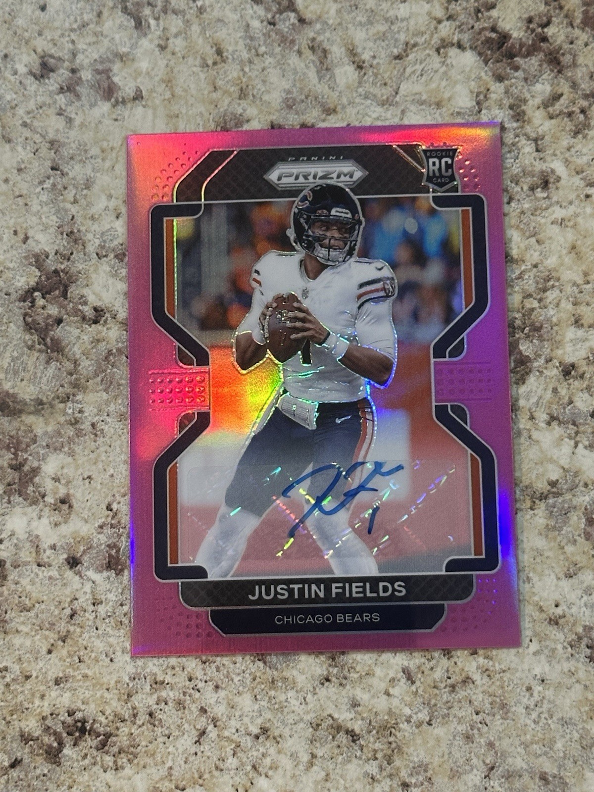 2021 Panini Prizm Justin Fields #334 Pink Rookie RC Auto