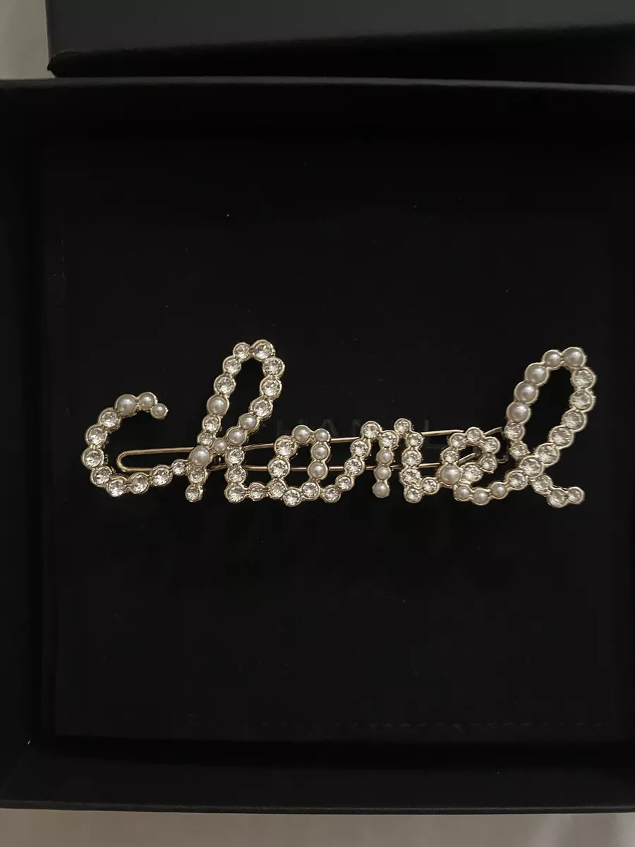 Authentic CHANEL Crystal Hair Clip With Pearls Barrette Gold RUNWAY Cursive