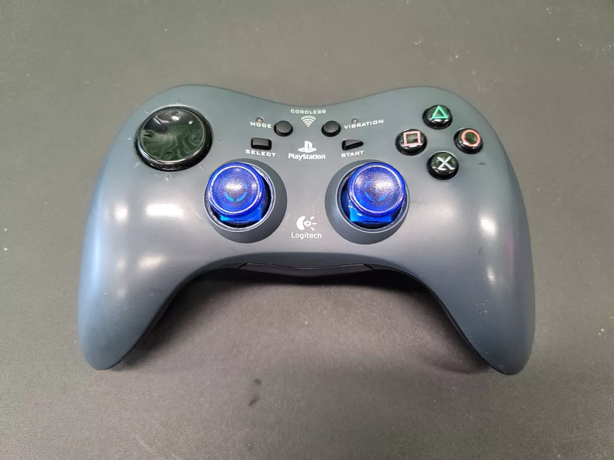 Playstation hotsell logitech controller
