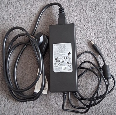 Notebook Fujitsu APD DA-120A20 Netzteil In: 100-240VAC/50-60Hz/2A, Out: 20VDC/6A