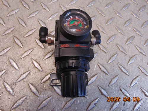 Ingersoll Rand ARO R37121-600 Air Pressure Regulator