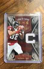 2011 Panini Crown Royale - Calling All Captains Tony Gonzalez #1 Materials /299