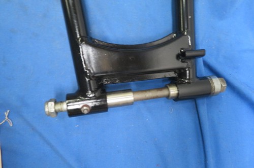 Triumph T120 T140 TR7RV Swing Arm, 1971-83, Complete - Ready To Install NICE - Bild 2 von 11