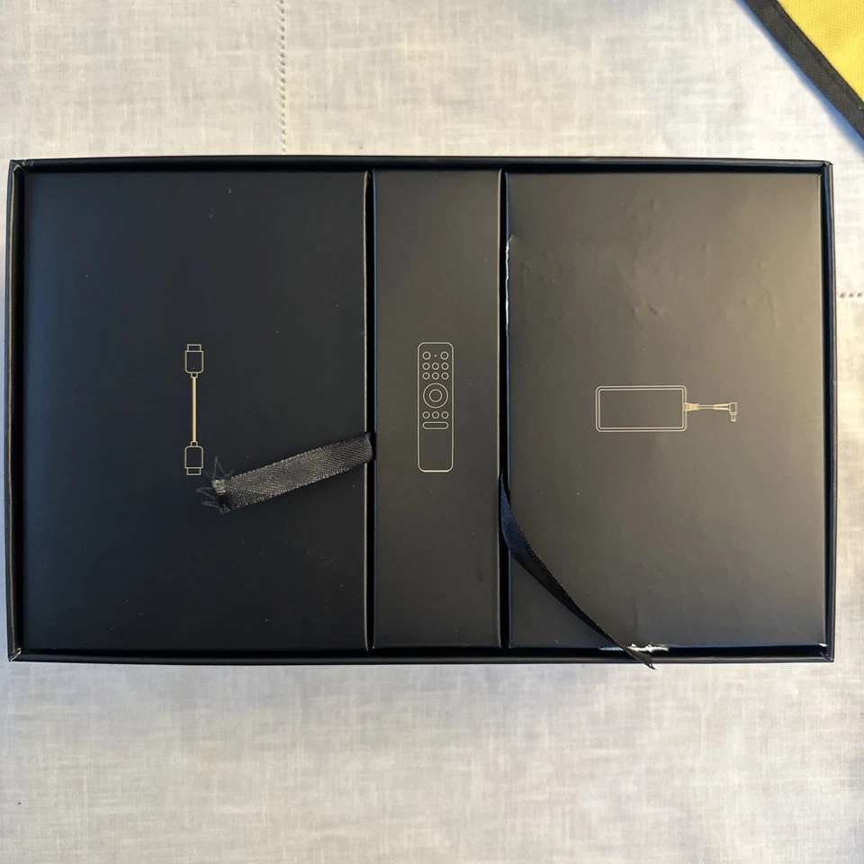 4K UHD Boss S7 Projector - , Check Description for 3 extra addons - Image 2 of 4