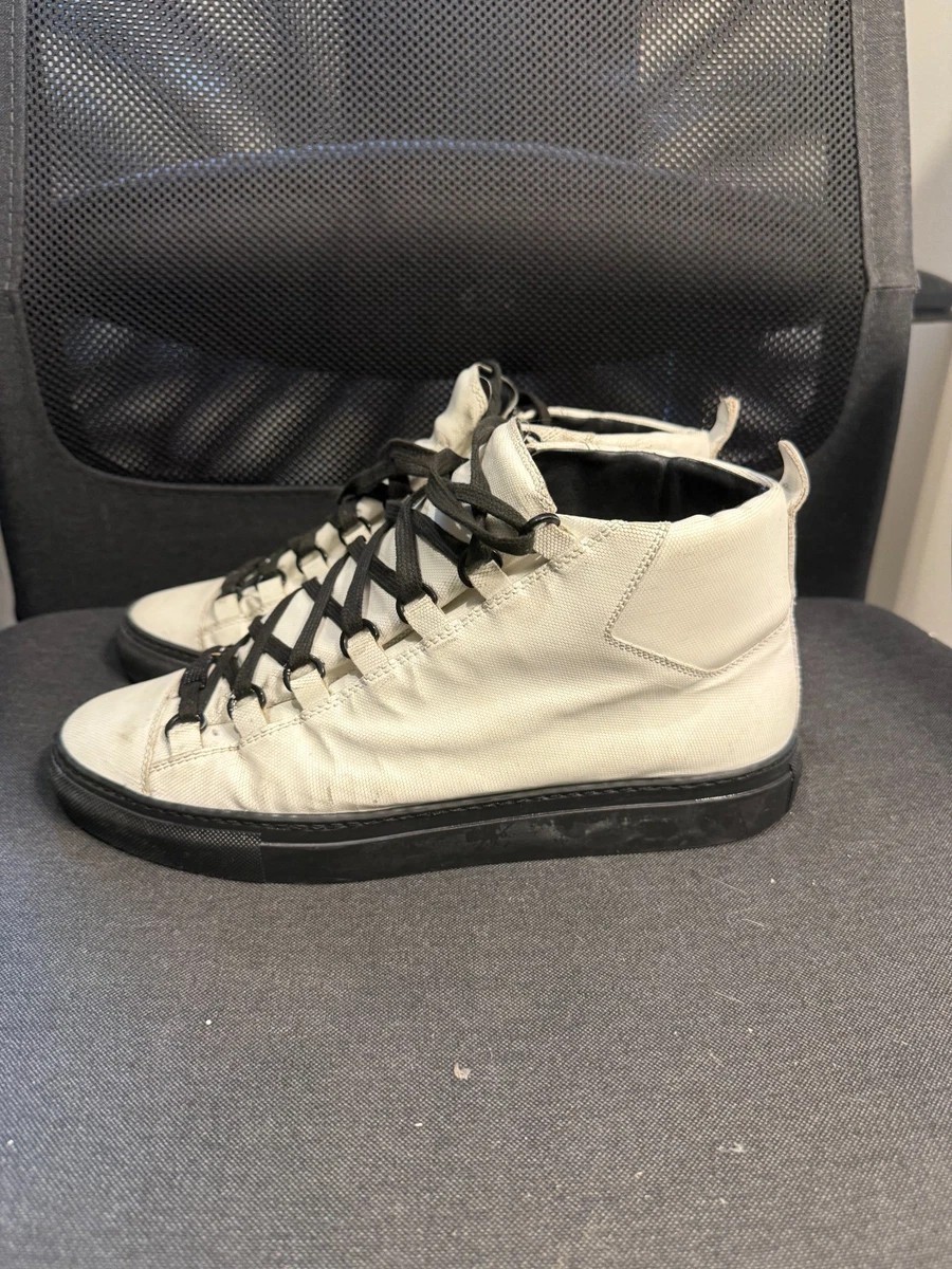 Balenciaga Arena Men 7 40 White Leather Black High Top  display picture 3