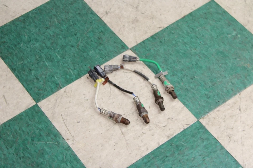 10-24 4RUNNER 4.0L Engine O2 Oxygen Sensor Set Four 4x Unit OEM Factory OE WTY - Image 3 of 4