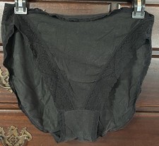 Vtg BALI 2524 Cotton Lace Hi-Cut Sz 8 Black Panties 417