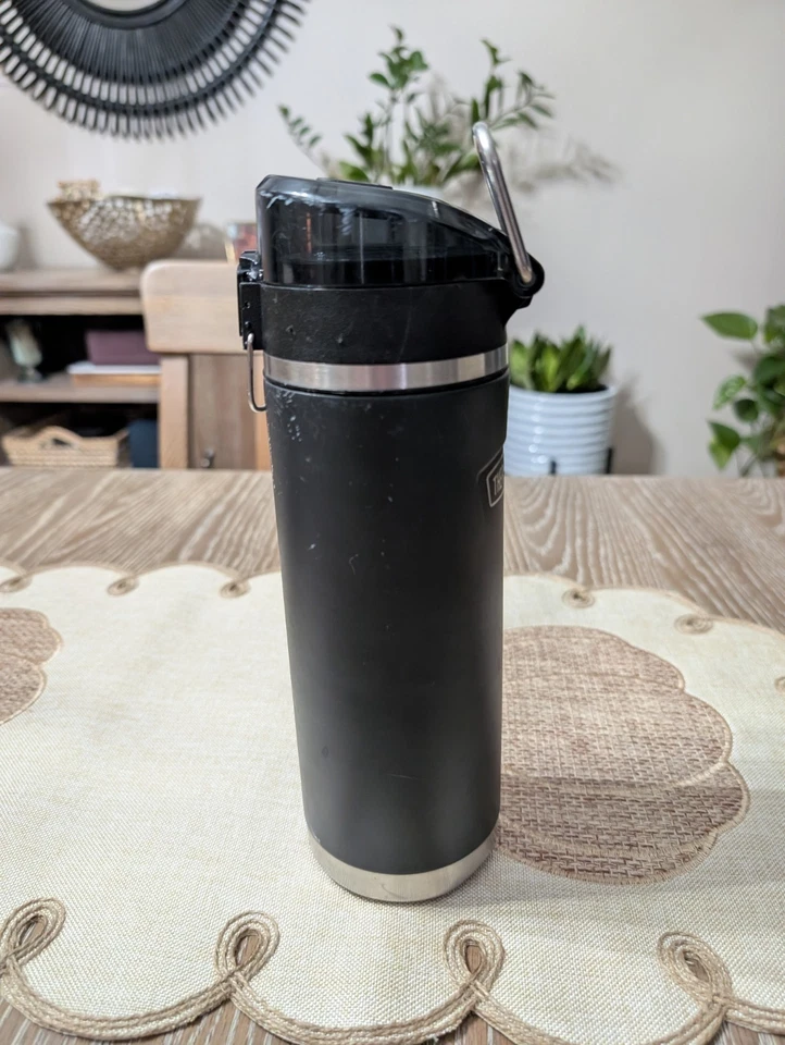 Botella de agua Thermos Icon Series de acero inoxidable con caño - 24 onzas, negra Foto 4 de 4