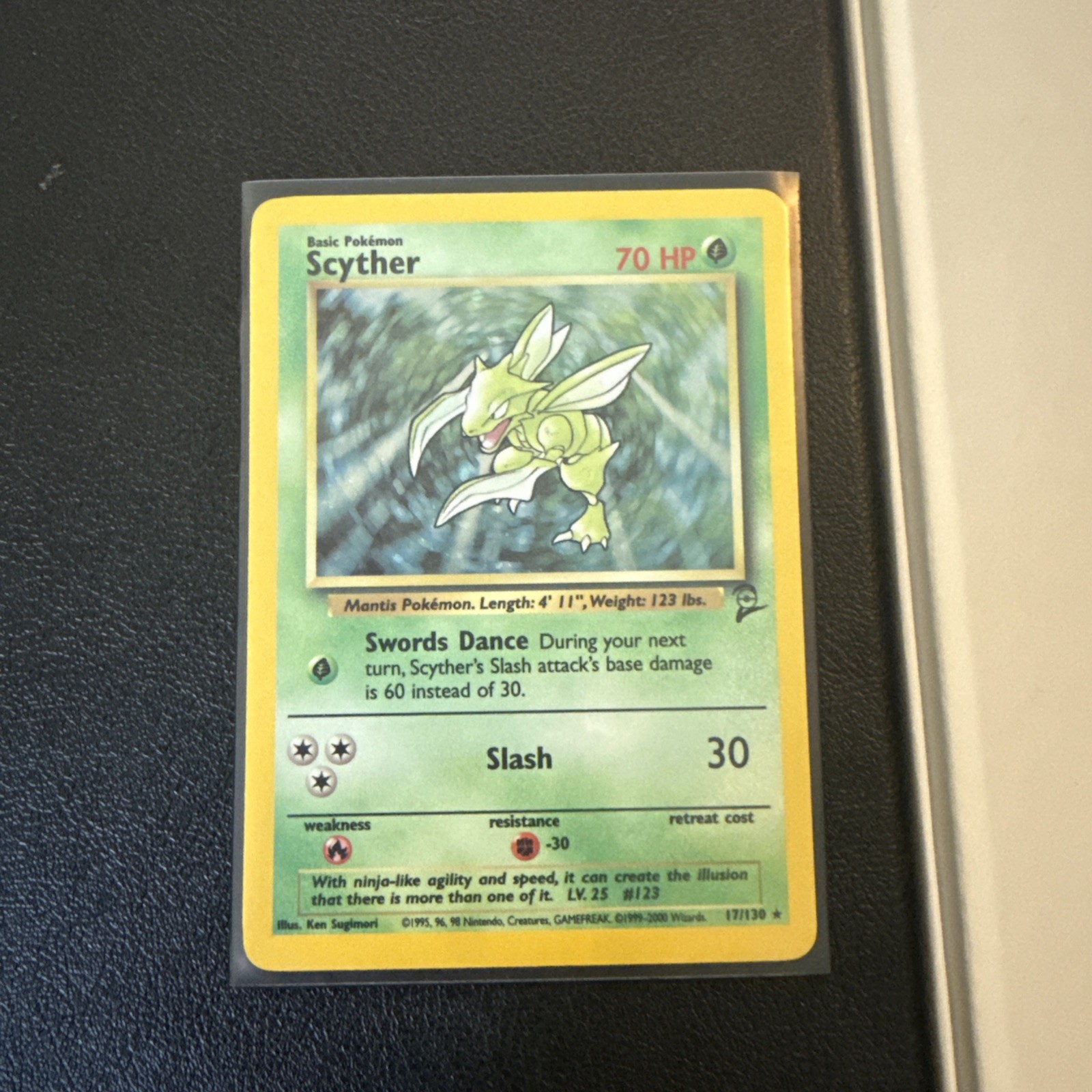Pokémon TCG - Scyther Base Set 2 17/130 - Unlimited Holo Rare - SWIRL