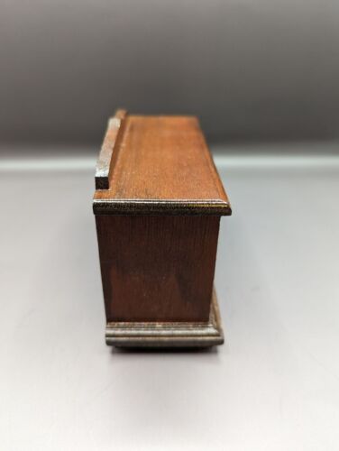 Vintage Miniature Concord Dollhouse Chest of Drawers - Picture 3 of 8