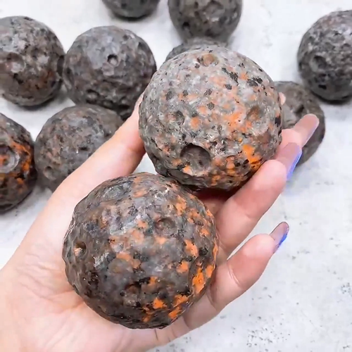Yooperlite naturale 2" sfera luna piena guarigione UV pietra luminosa cristallo decorazione regalo - Video 1 di 1