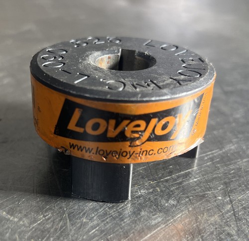 L-090 - 5/8" Lovejoy Flexible Coupling Hub # L-090 .625 Used Surplus