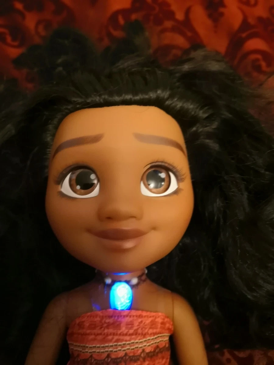 Disney moana best sale animator doll