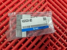 SMC VQC1C01-5E1 Manifold Mount 5 Port Solenoid Valve