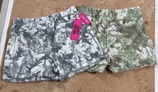 Happy Trends Girl&rsquo;s Large Fleece Set of Gray and Green Camouflage Shorts
