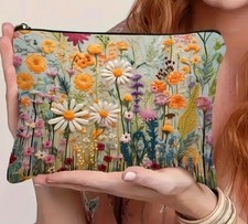 Pochette donna floreale 3D effetto rilievo | Borsa trucco beauty bag colorata | 