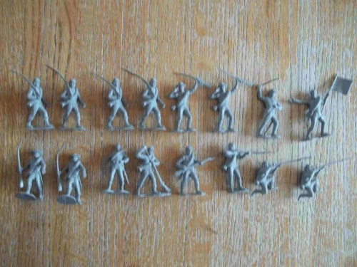 1961 MARX Giant blue and Gray Playset full set of 16 Rebels NM