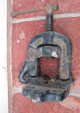 Small Hilmor PV1 Pipe Vice Round Bar Conduit 40mm Dia Max